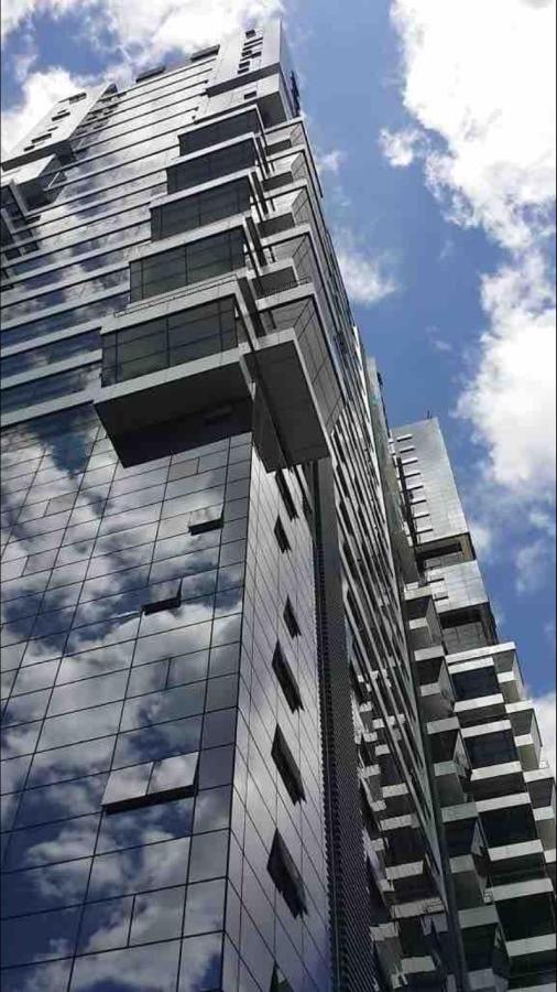 3 Towers 10Min To Klcc Next To Hospital Gleneagle Apartment Kuala Lumpur Exterior foto